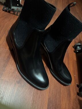 Zara Men's Black Chukka Sock Boots